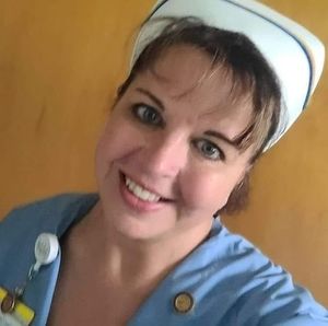 Meet your Posher, Lori